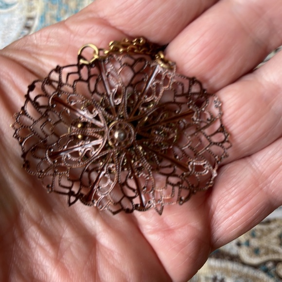 Chico’s brass and copper tone filigree necklace pendant collar multichain - Picture 7 of 9